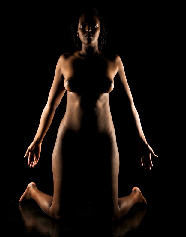 Hekalu4 Artistic Nude Photo by Model Augustine Chango