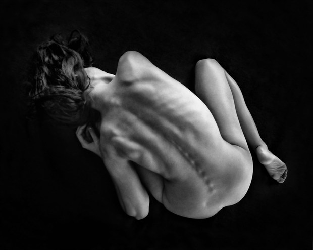 Her Back Artistic Nude Photo by Photographer RayRapkerg