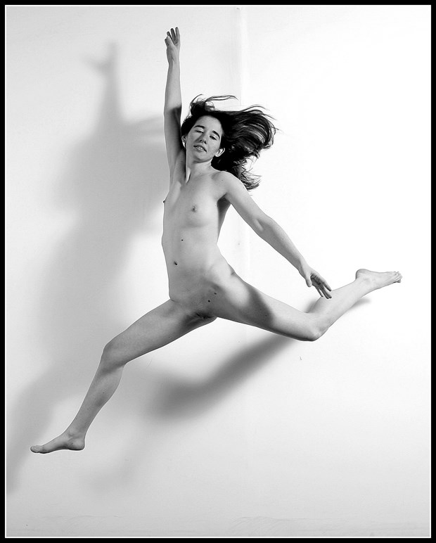 High semaphore  Artistic Nude Photo by Photographer silverline images
