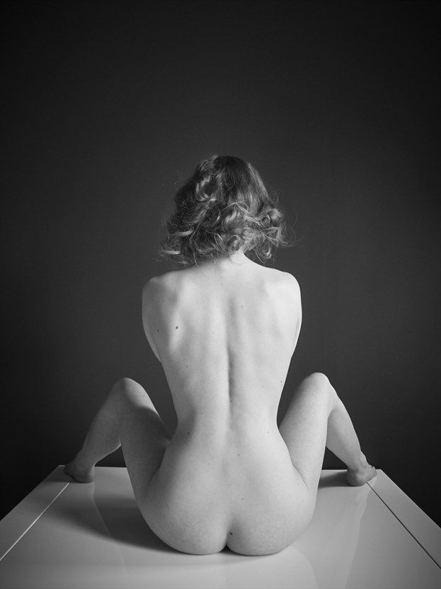 Hourglass Artistic Nude Photo by Model Aurora Violet