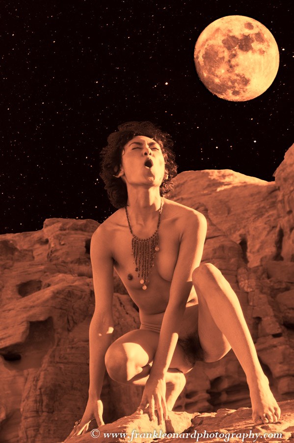 Howl 2 Artistic Nude Photo by Photographer Frank Leonard