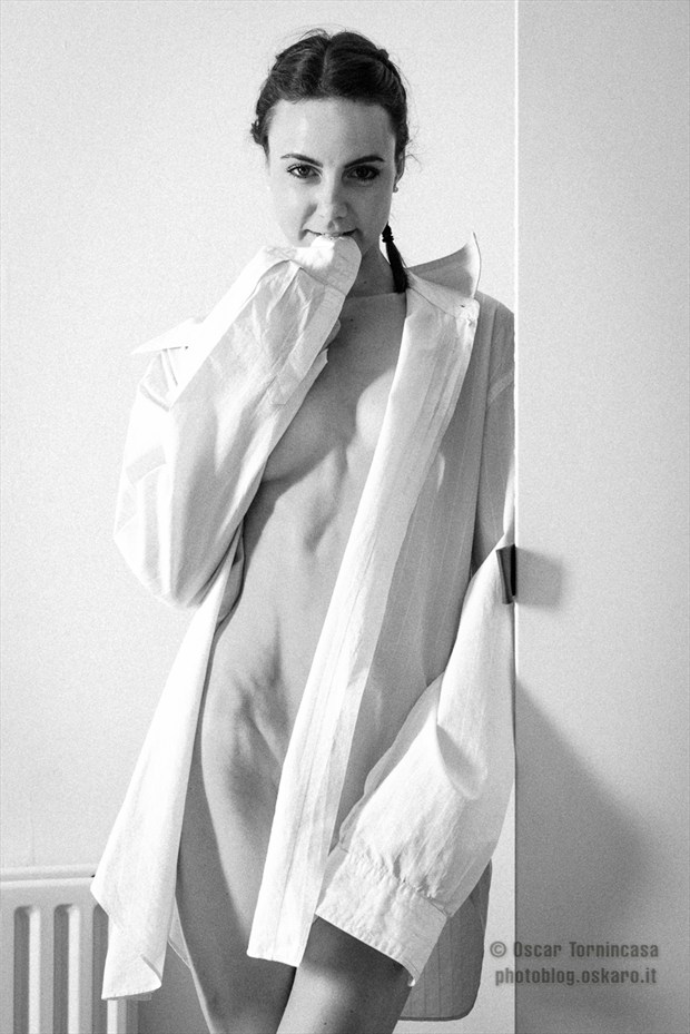 I forgive you Artistic Nude Photo by Photographer oscar tornincasa