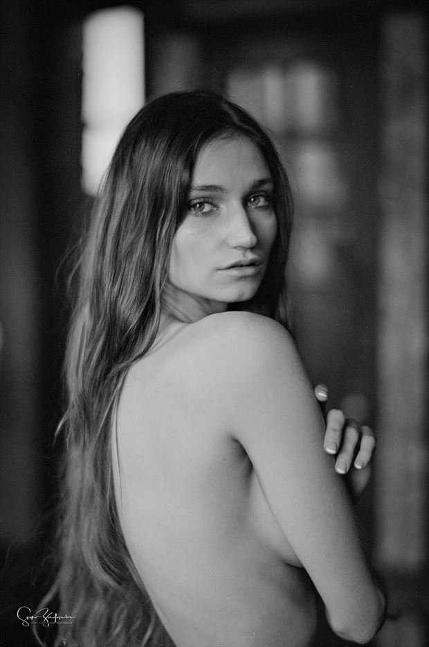 Ilvy... Artistic Nude Photo by Photographer Spyro Zarifopoulos
