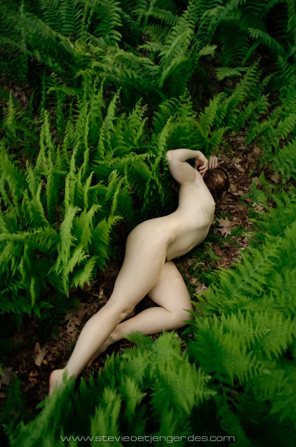 Image by: Stevie Oetjengerdes  Artistic Nude Photo by Model Alexandra Vincent