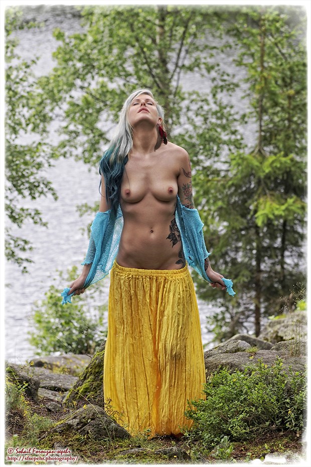 Immersing in nature Artistic Nude Photo by Photographer Le soleil du ciel