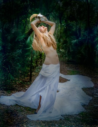 Implied Nude Experimental Photo by Photographer Josefotographie