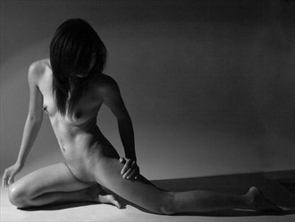 Jennifer Down Artistic Nude Photo by Photographer JohnGLV