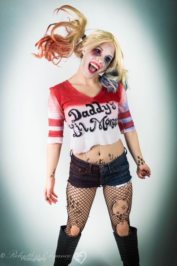 Jillianne is Harley Quinn Cosplay Photo by Photographer Relentless_Elegance