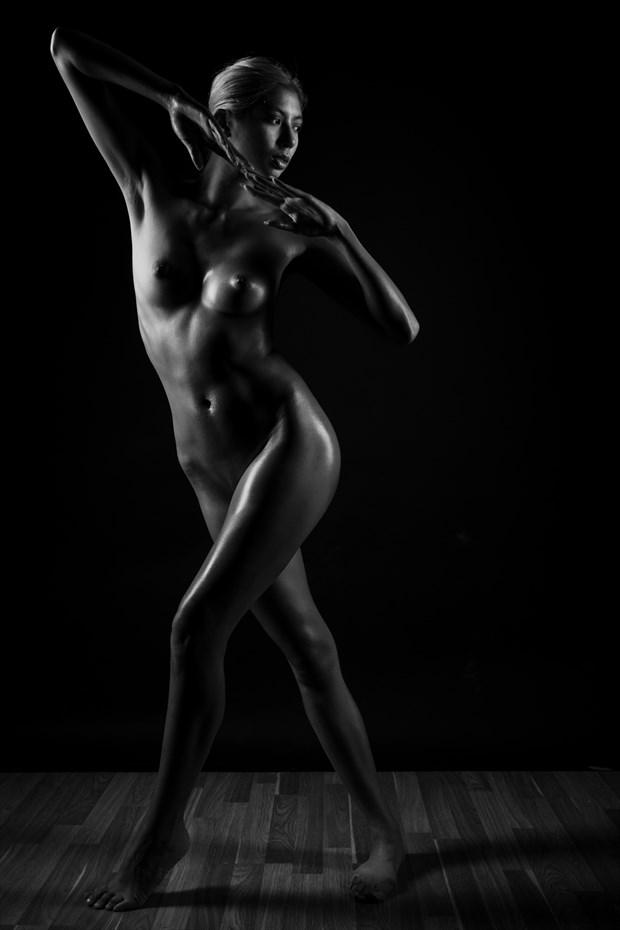 Kalopsia Artistic Nude Photo by Photographer Daniel Ivorra