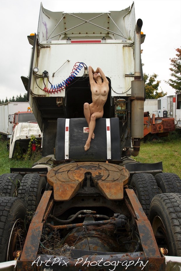 Kalopsia2 Artistic Nude Photo by Photographer ArtPix Photography