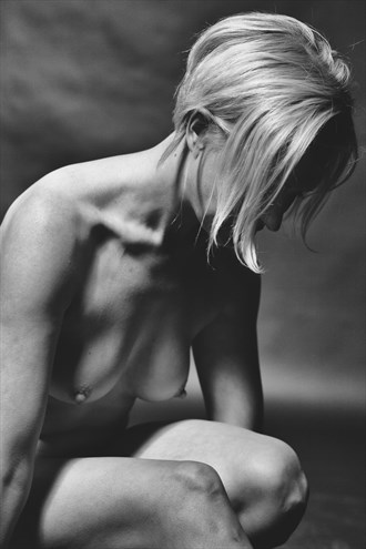 Kat 2 Artistic Nude Photo by Photographer iancentric
