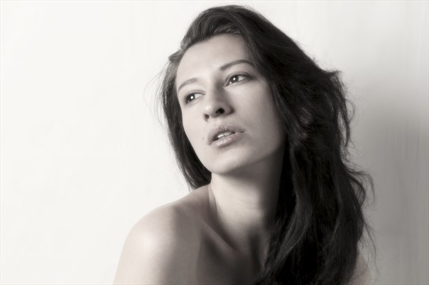 Kate S Black and White Sensual Photo by Photographer Primus