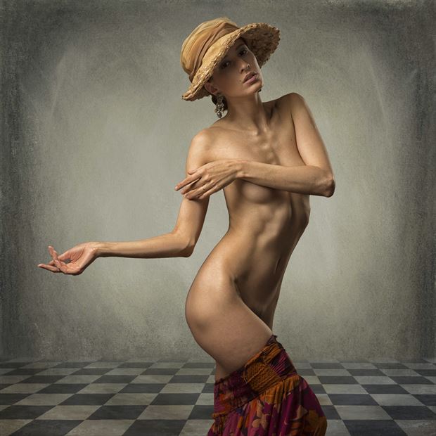 Kate Snig Artistic Nude Photo by Photographer Tom Gore