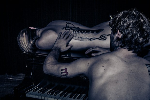 Key Play Artistic Nude Photo by Photographer Smoke N Mirrors Photography
