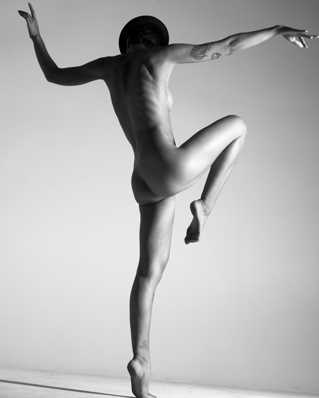 Kinetic Artistic Nude Photo by Photographer Michael Jenkins