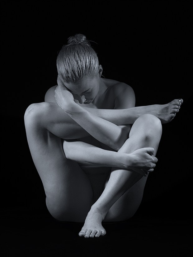 Knot of limbs Artistic Nude Photo by Model Em Theresa