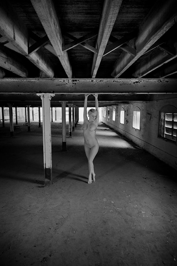 Know Yourself Artistic Nude Photo by Photographer Unmasked