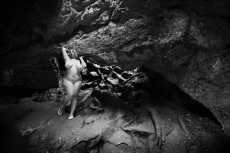 Krista in Dames Cave %233, Lecanto Artistic Nude Photo by Photographer Phillip D Breske