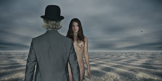 Le Voyeur Artistic Nude Photo by Photographer Thornback