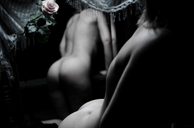 Les chaises Artistic Nude Photo by Photographer Laurent Callot