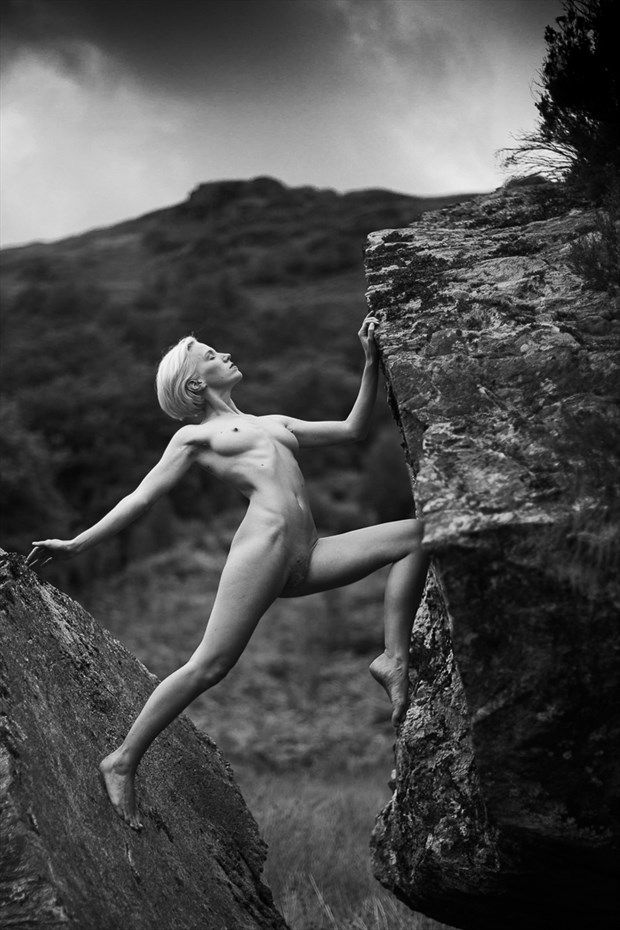 Lilith Etch in Strathard III Artistic Nude Photo by Photographer Oliver Godby