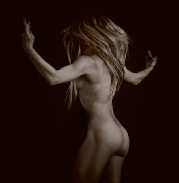 Lion Hair, Lion Body Artistic Nude Photo by Model freespirit