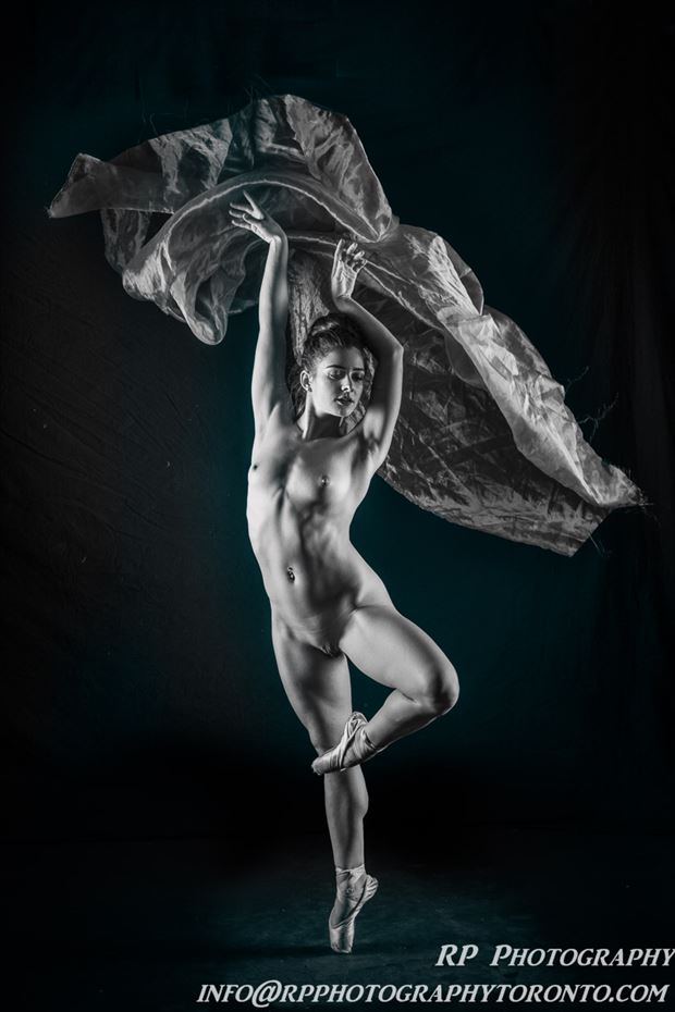 Little Dancer Artistic Nude Photo by Photographer PhotoRP