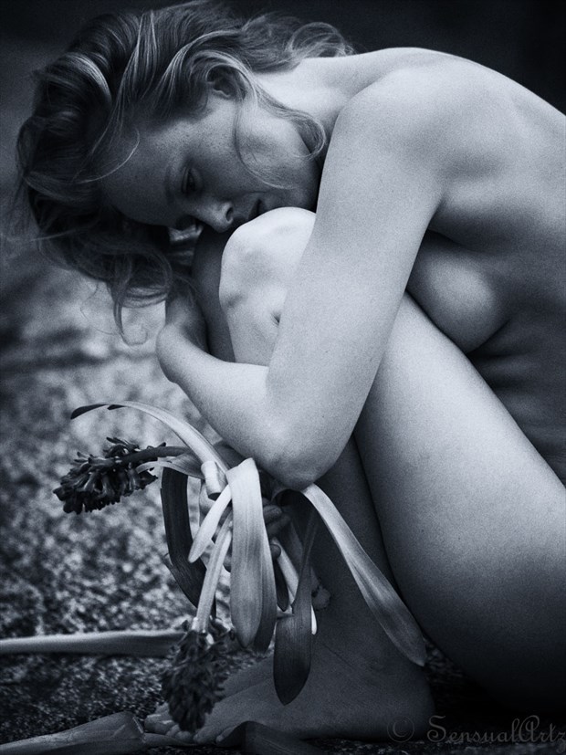 Love lost Artistic Nude Photo by Photographer Sensual Artz