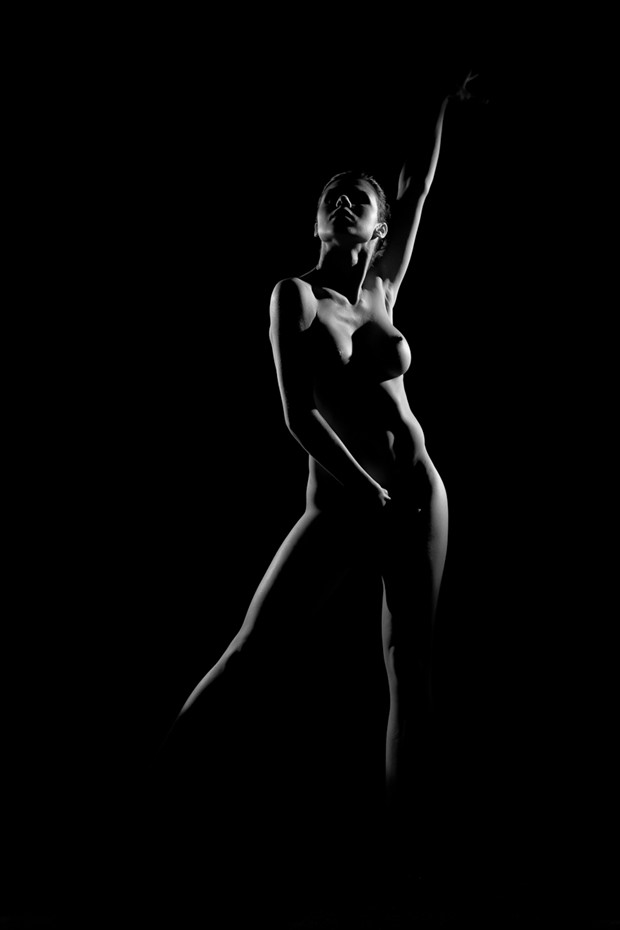 M. 12 Artistic Nude Photo by Photographer erozman