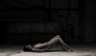 Maddy Artistic Nude Photo by Photographer Gibson