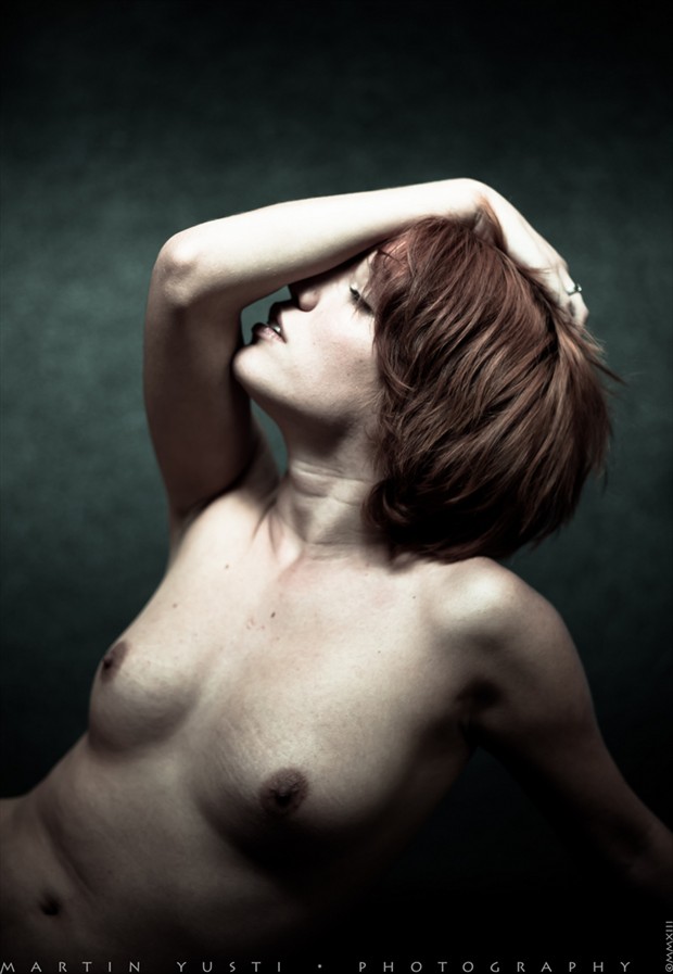 Maika 3 Artistic Nude Photo by Photographer Martin Yusti