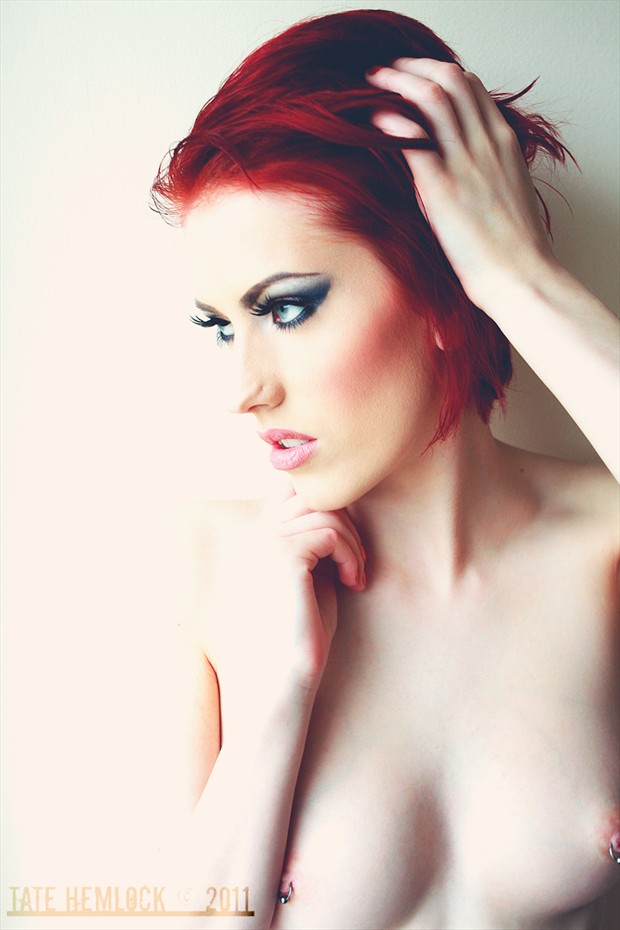 Maja RAWR Artistic Nude Photo by Photographer Tate Hemlock