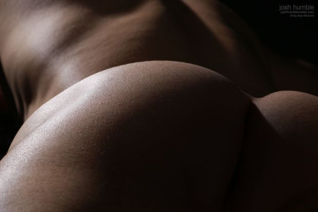 Male Sensuality Artistic Nude Photo by Model josh