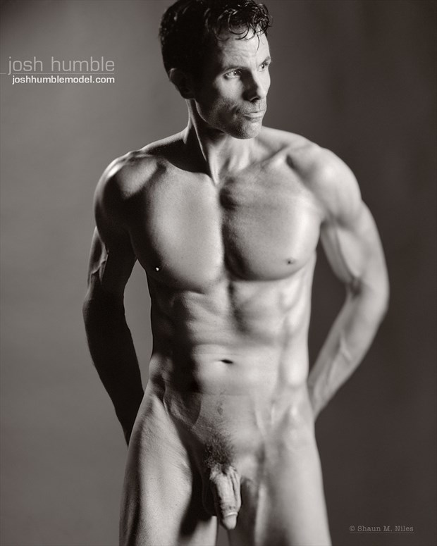 Male Studies Artistic Nude Photo by Model josh