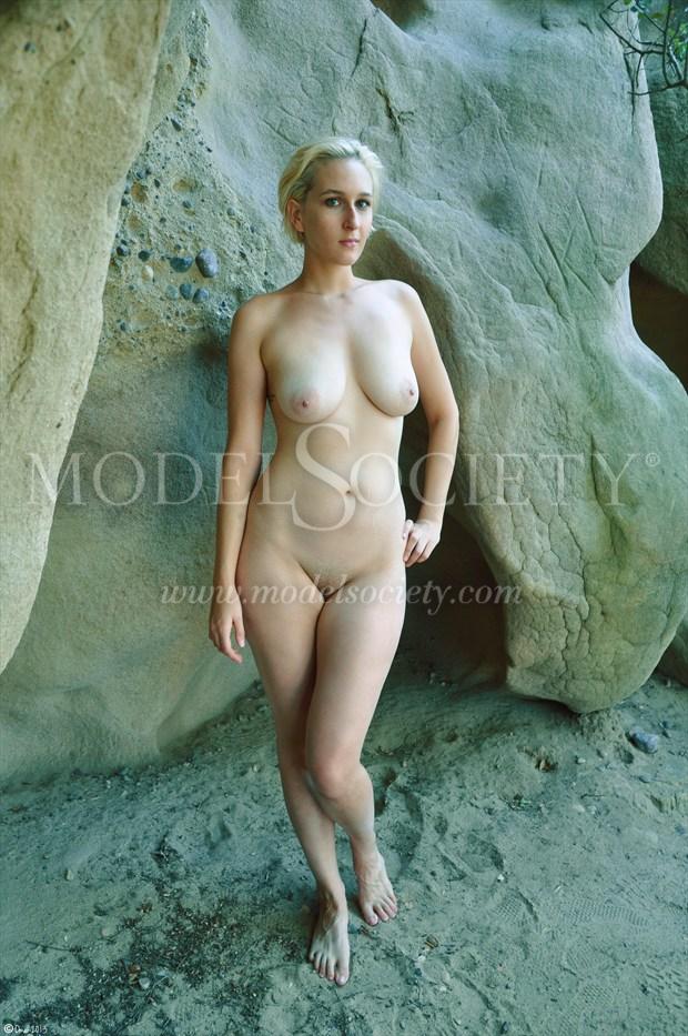 May S in Malibu Artistic Nude Photo by Photographer Omar Photographico