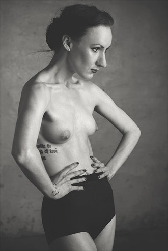 Miss Meadows Artistic Nude Photo by Photographer FG Photography