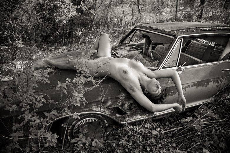 Nude models on cars
