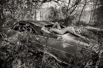 Model on Car Artistic Nude Photo by Model T.Rosada