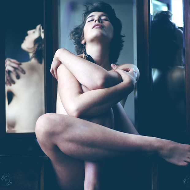 Morning  Daydream Artistic Nude Photo by Photographer Kurostills