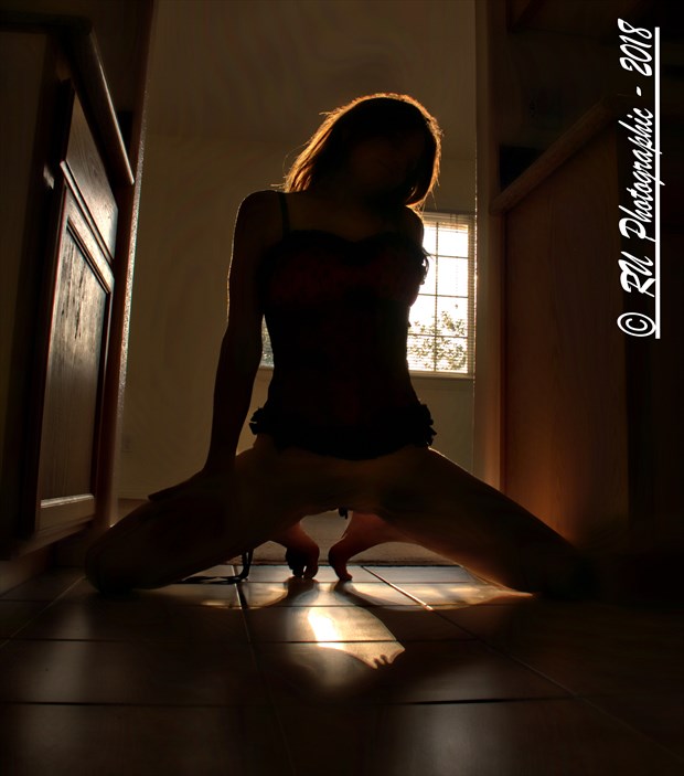 Morning Light....  Artistic Nude Photo by Photographer RU_Photographic