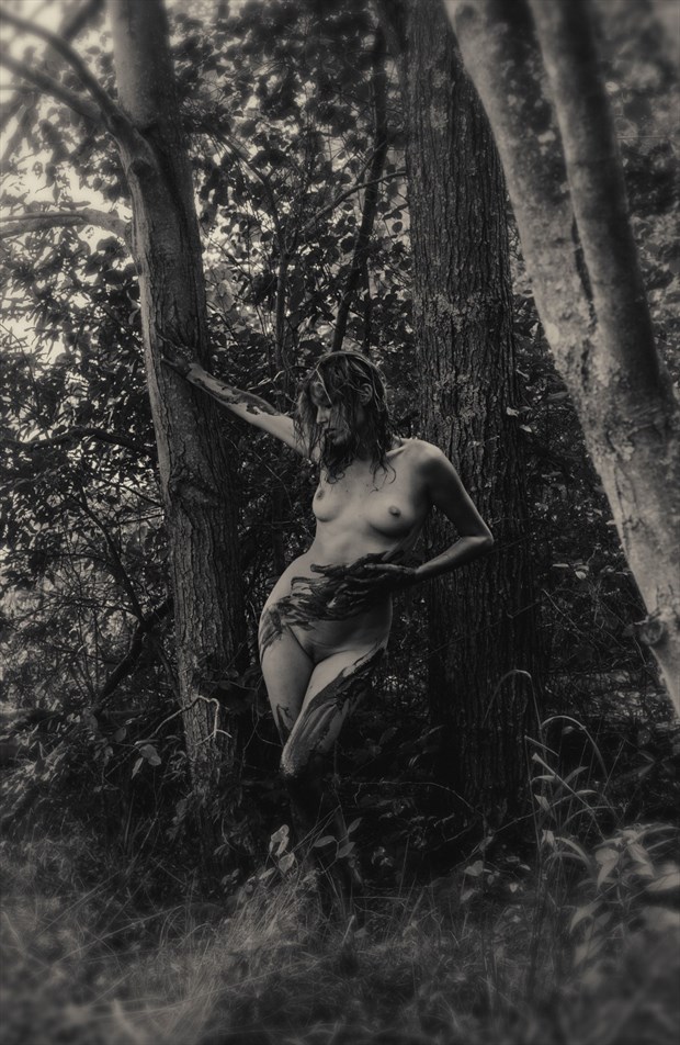 Muddy Nymph Artistic Nude Photo by Model Reece de la Tierra