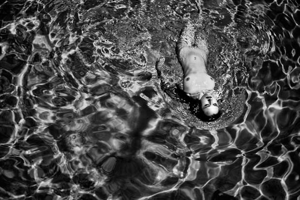 Nude in water Artistic Nude Photo by Photographer Gunnar