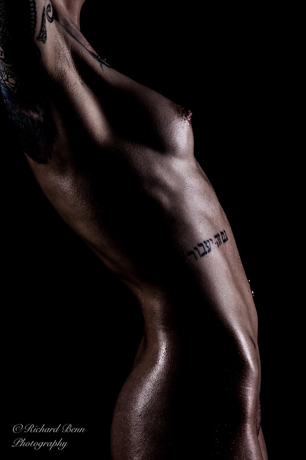 OIL, water and tattoos Artistic Nude Photo by Photographer Richard Benn Photography