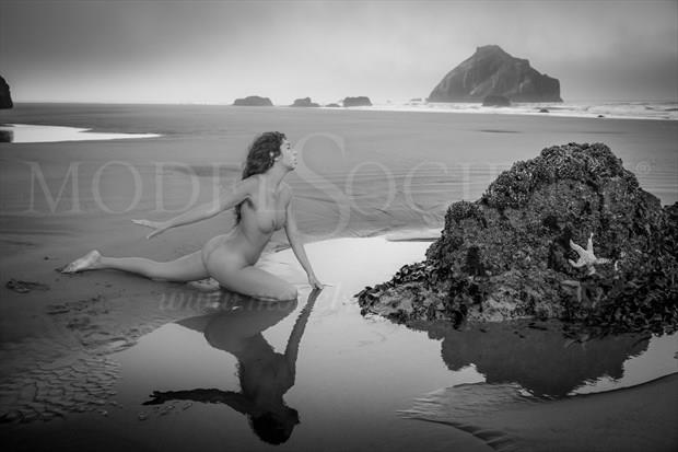 Oceanbound Artistic Nude Photo by Photographer Inge Johnsson