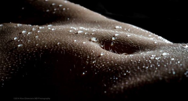 Oil and water Artistic Nude Photo by Model melancholic