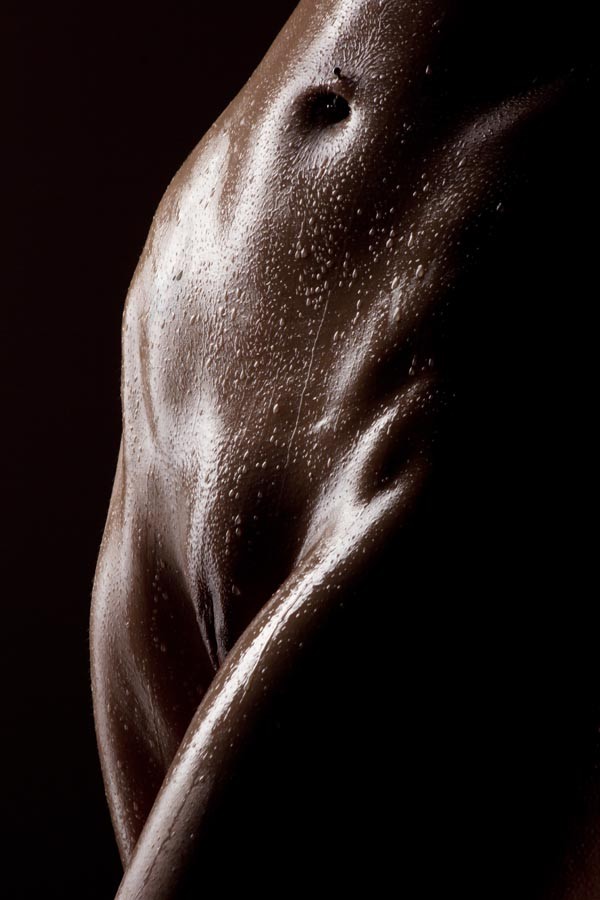 Oiled Artistic Nude Photo by Photographer mephotography