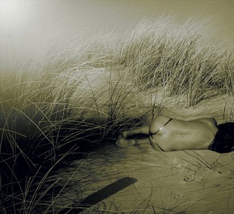 On Benowen Strand  Artistic Nude Photo by Photographer Marty C 