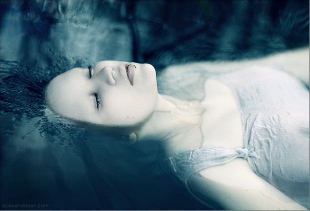 Ophelia Close Up Photo by Artist Daria Endresen