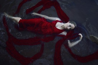 Ophelia in red Bikini Photo by Photographer Vander Warf Photography