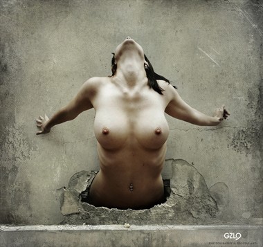 Out Artistic Nude Photo by Artist GonZaLo Villar